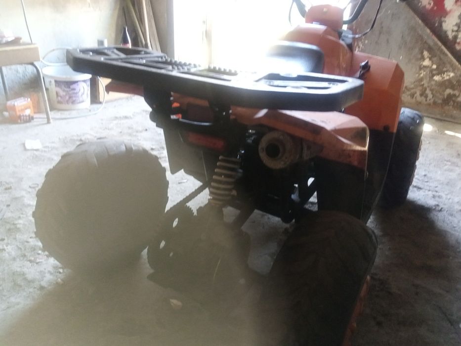 Квадроцикл 125кубиков