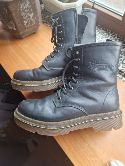 Продам новые зимние ботинки на меху