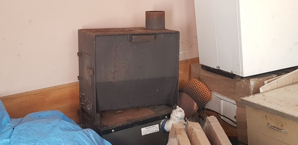 Буржуйка - твердотопливная печь