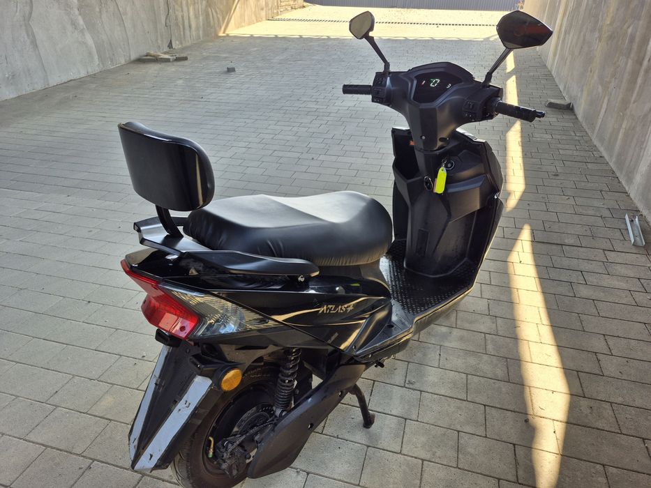 Електроскутер Atlas 72V 20Ah |
