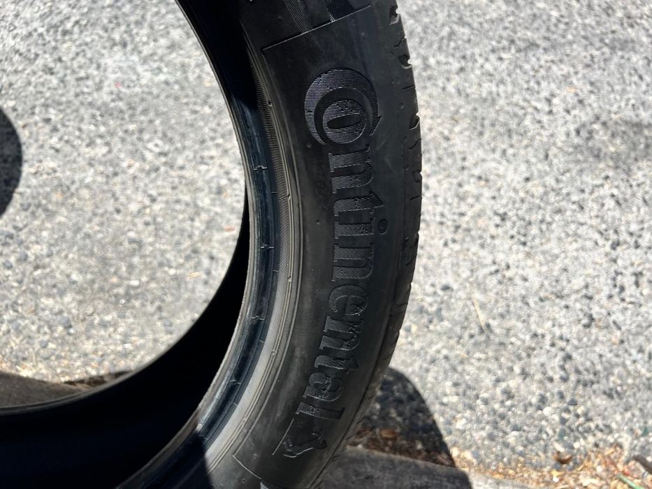 235/50/19 Continental 2 pneus