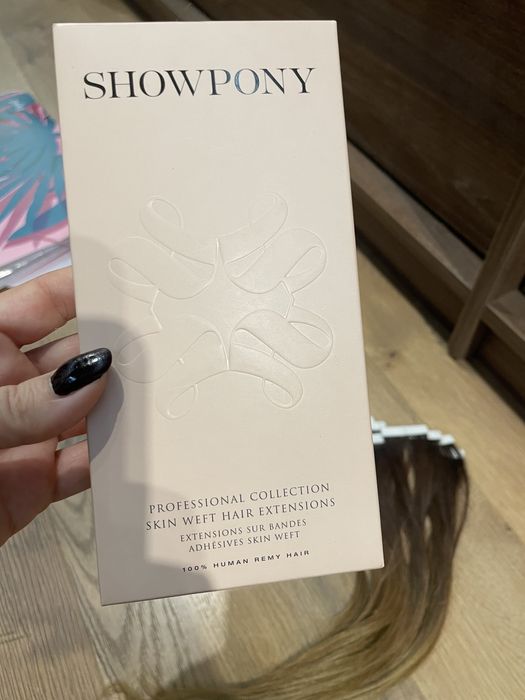 Wlosy showpony na tasmach