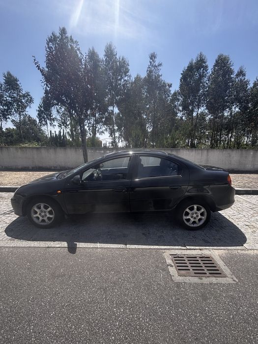 Chrysler Neon lx 2004
