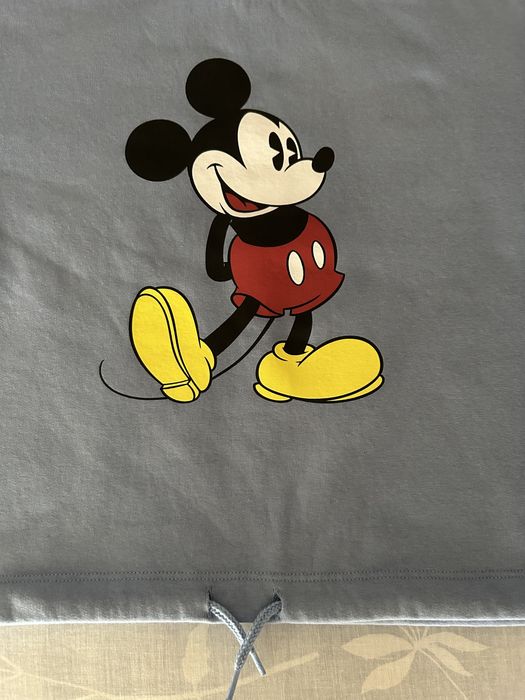 Sweatshirt Disney H&M 10-12 anos