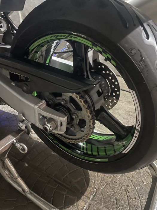 Продам  Кавасаки  Zx 6R