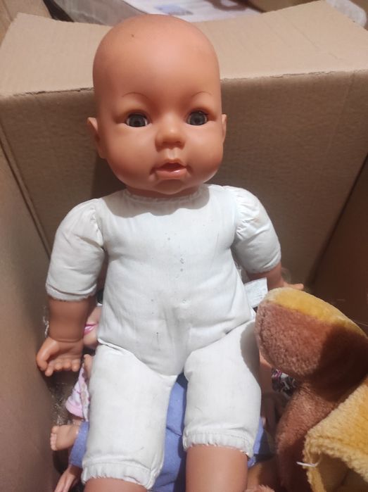 Фірмова лялька інтерактивна