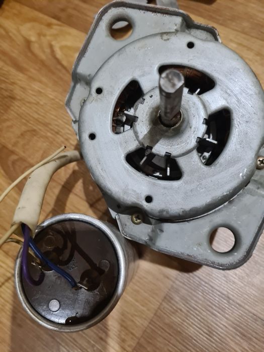 220в - 180Вт - 1350об/мин