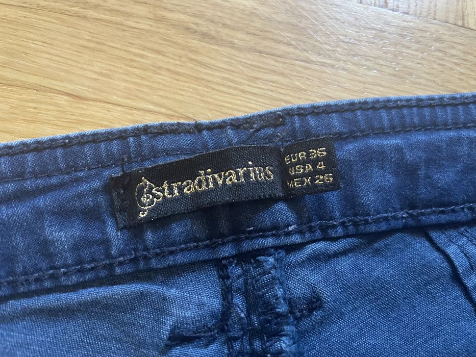 Stradivarius 36 granatowe jeansy rurki
