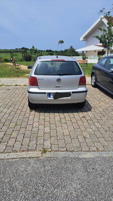 Vendo automóvel Volkswagen Polo 1.0 2001