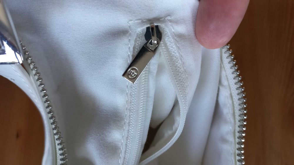 Mala senhora,  Stradivarius