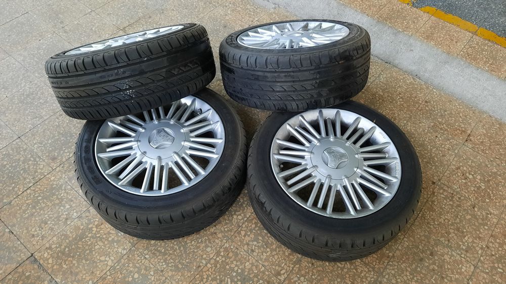 Jantes Momo 17'' Jaguar