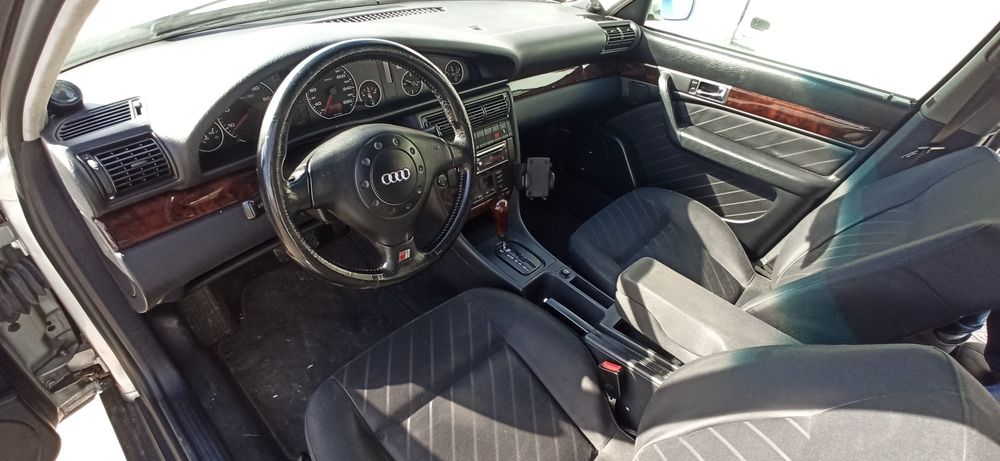 Audi A6 C4 2.6 moc 150KM