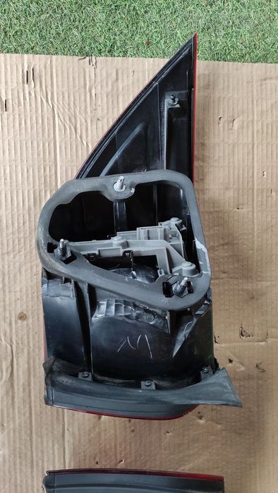 lampy tylne vw golf vi kombi komplet wersja europejska