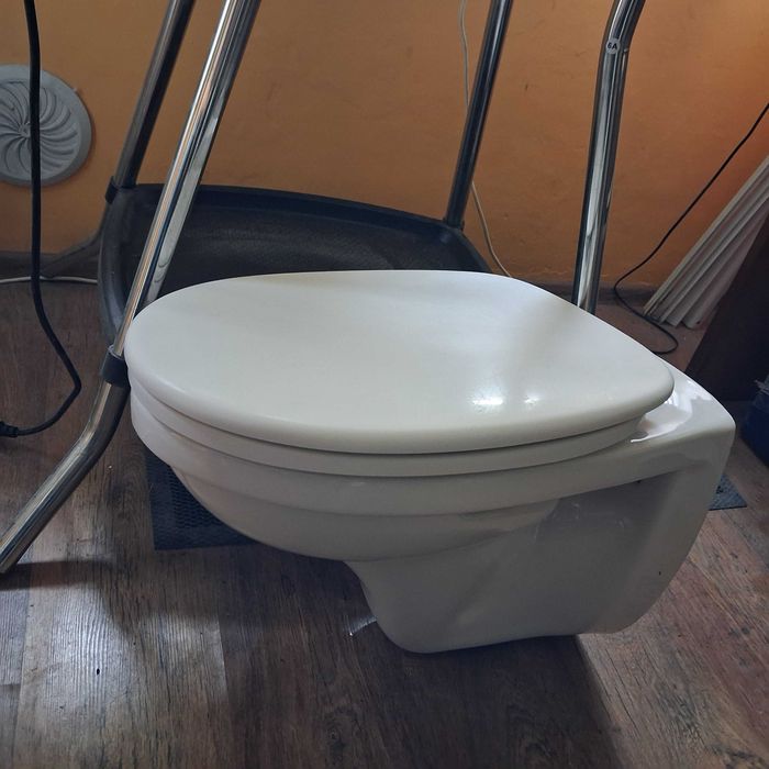 Miska wc wiszaca podwieszana wc Villeroy&Boch