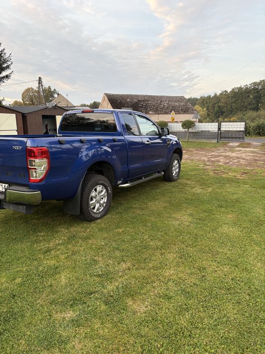 Piekny ford ranger xlt