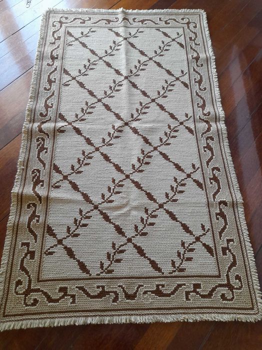 Tapetes de Arraiolos - Lote de vários tapetes