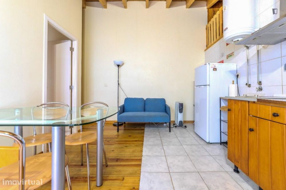 Apartamento com 2 quartos - localizado em Cedofeita Porto
