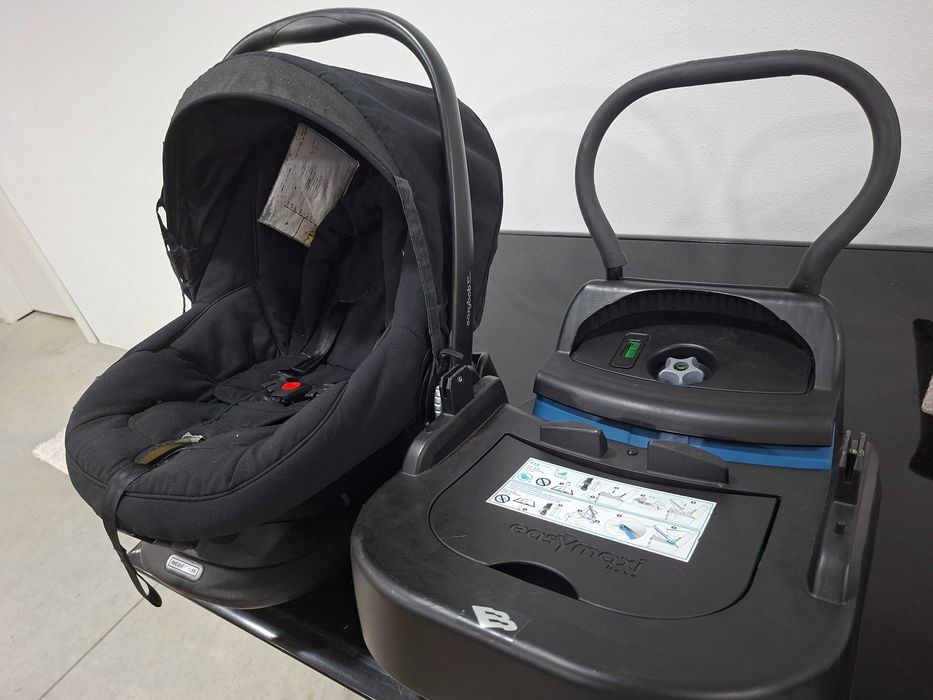 Ovo bebé com sistema isofix