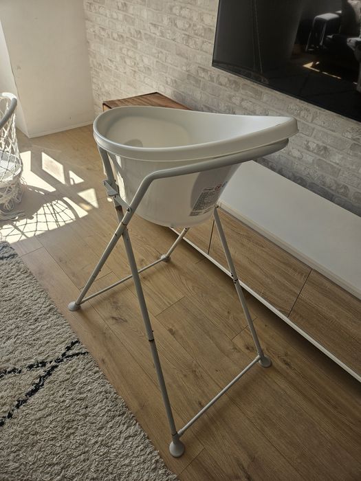 Banheira Shnuggle para bebé em ótimo estado