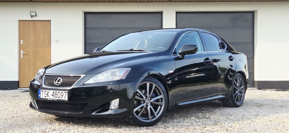 Lexus IS220
