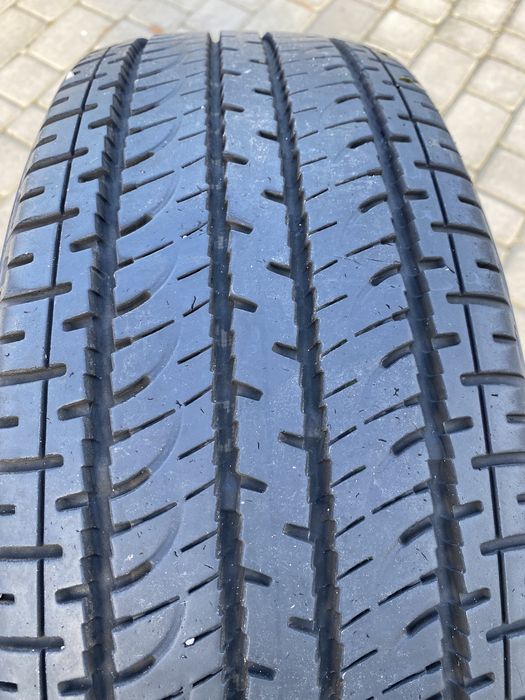 Opona wielosezon 215/65/16 Yokohama Geolandar z 2020 roku