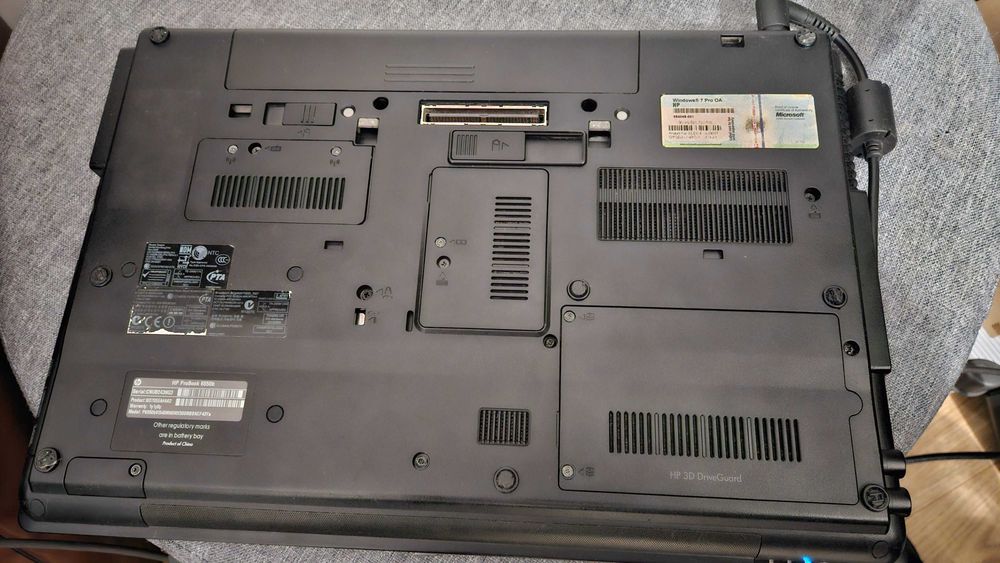 Laptop HP PROBOOK 6550b Core i5 M450 + AMD RADEON   2 sztuki