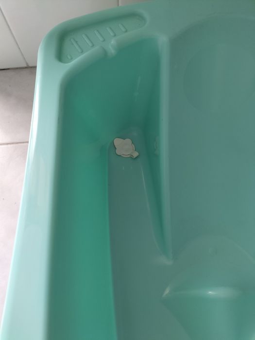 Banheira anatómica bebé  com válvula