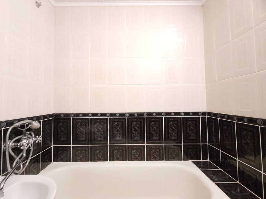 Продається однокімнатна квартира на Митниці