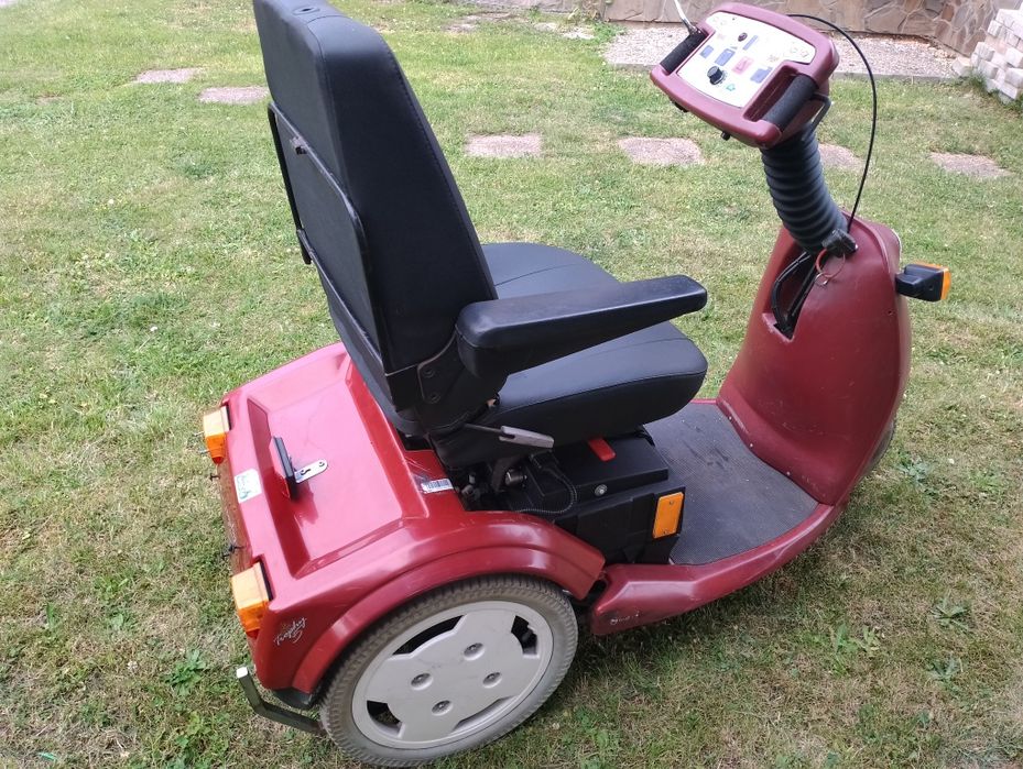 Skuter inwalidzki elektryczny