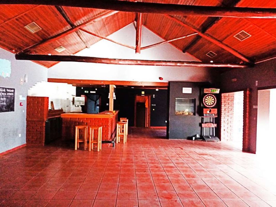 Bar com terreno pode construir, Nadadouro, Caldas da Rainha