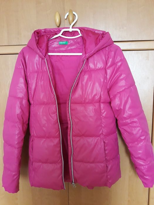 Продам куртку Benetton 3XL на рост 170 см (13-14 лет)