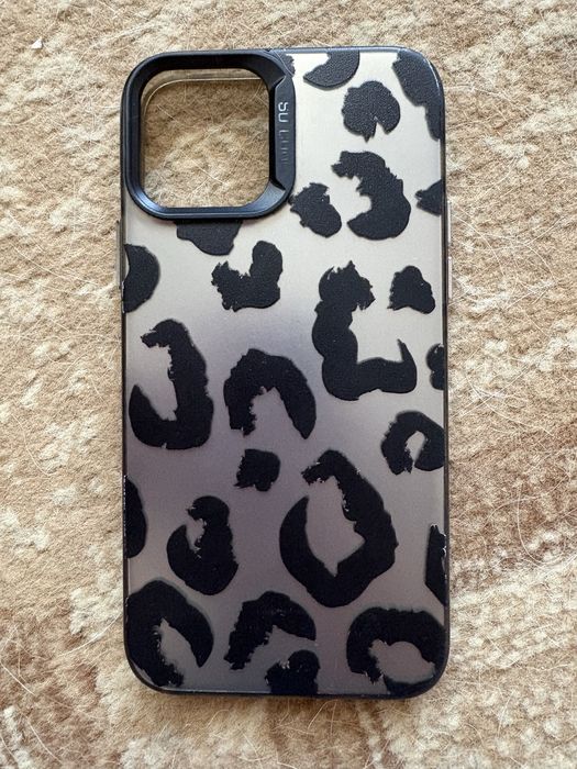 Чохли та скло для IPhone 11 Pro