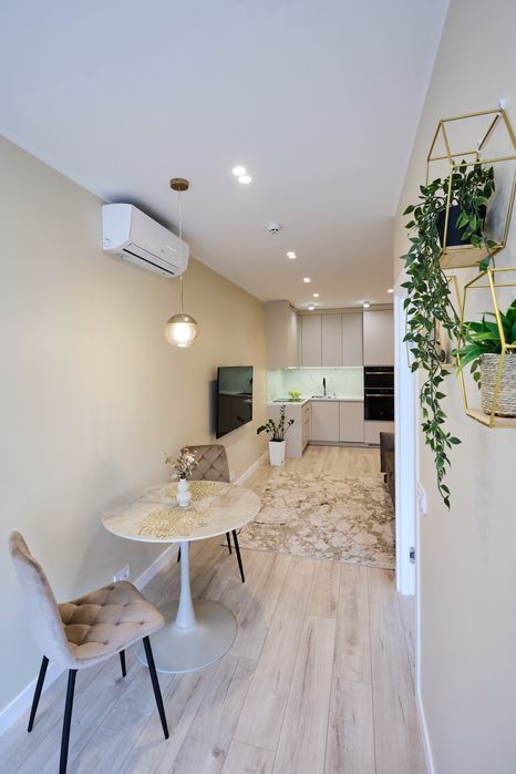 ЄвродвушкаЖКWhite Lines Тепло--Вода-Інтернет-Ліфт- Метро Готосіївська