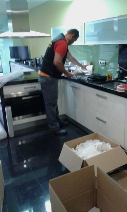 Mudanças Sintra e Arredores/Aluguer de Box/Guarda Moveis.