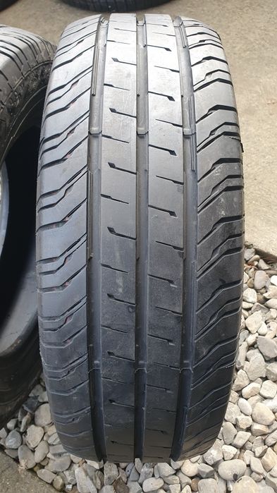 215/65 R16C   2шт  Continental (Континенталь) Авторезина, шини.