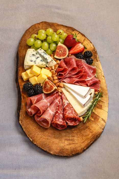 Зріз дерева для декору або сервірування