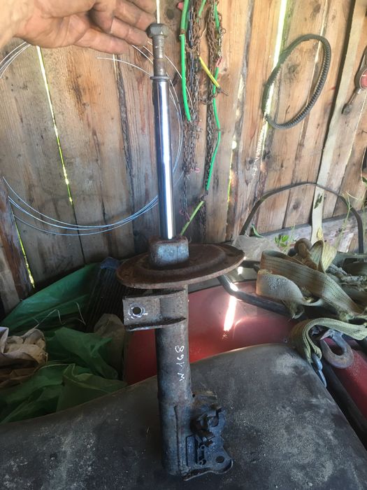 Амартизатор мерседес а