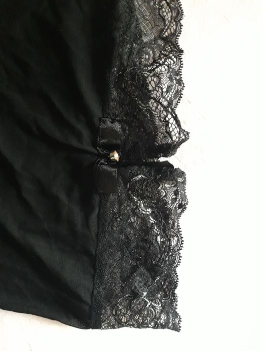 Koszulka nocna, czarna