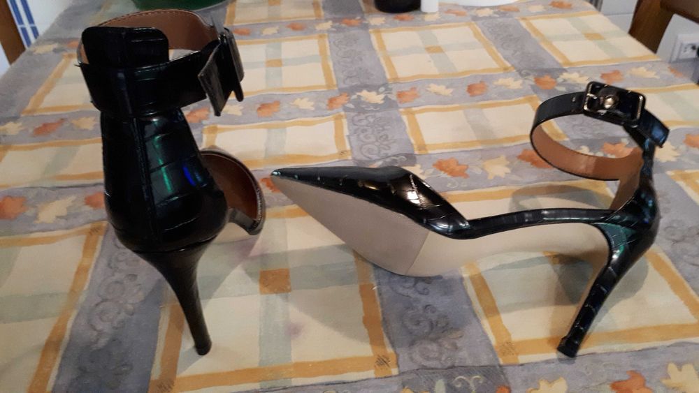 Sapatos salto alto Nº39