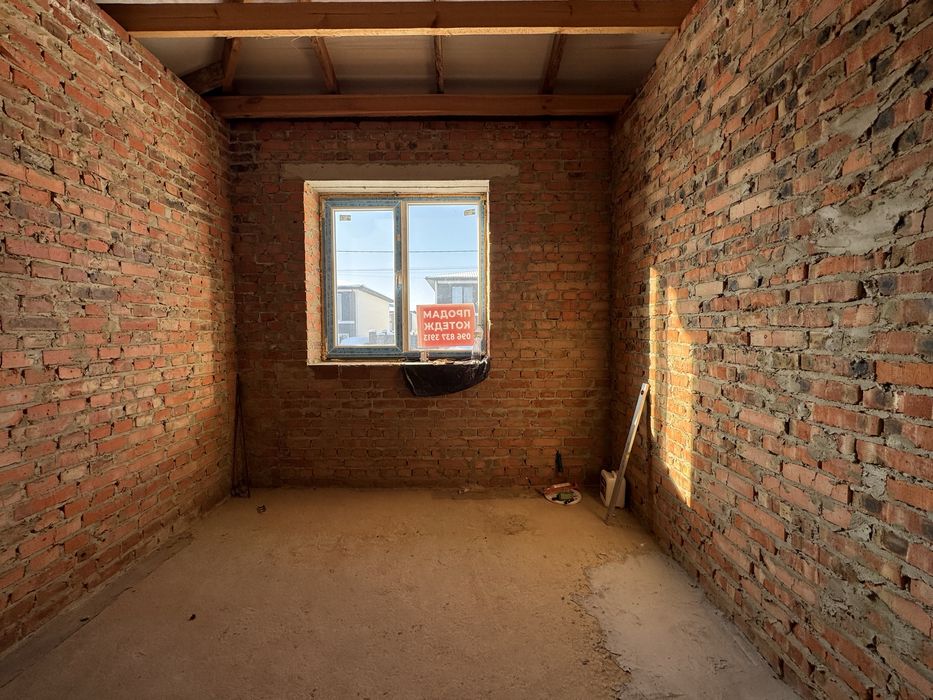 Продам котедж з ділянкою 3,5 сот! Р-н Льонокомбінату