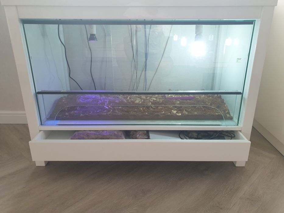 Szafka do terrarium