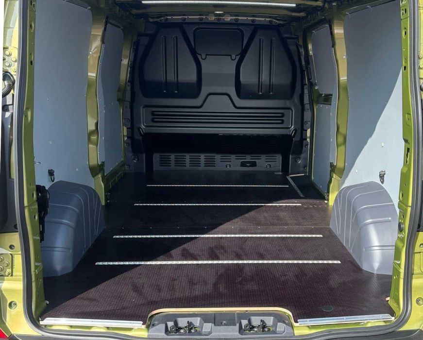 Ford Transit L1 Podłoga Brązowa 9 mm. MONTAŻ,WYSYŁKA GRATIS !