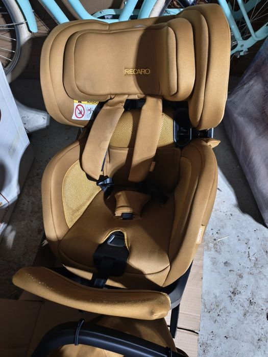 RECARO Celona + Ovo + Cadeira Auto Isofix | Amarelo Torrado