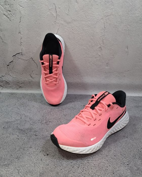 Кроссовки Nike Revolution 5  женские спортивные Downshifter
