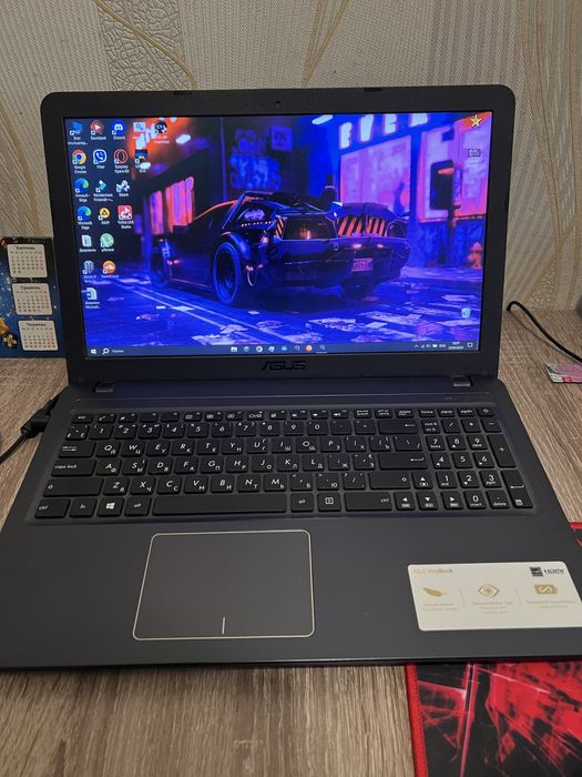 Ноутбук ASUS для офісу або навчання