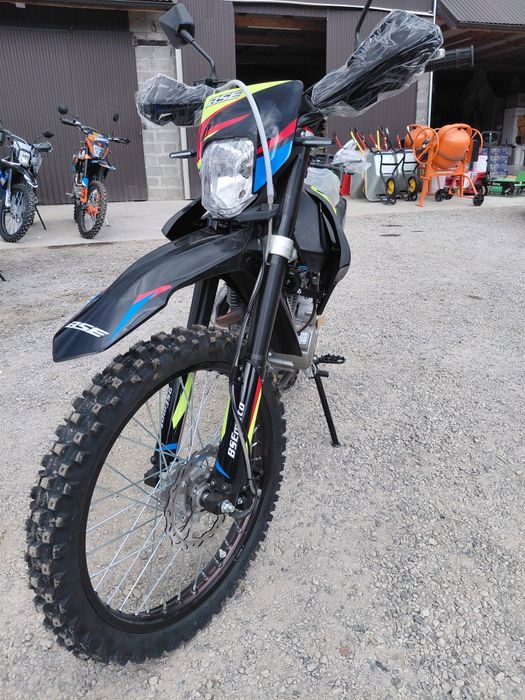 Мотоцикл Bse J3 300 Enduro