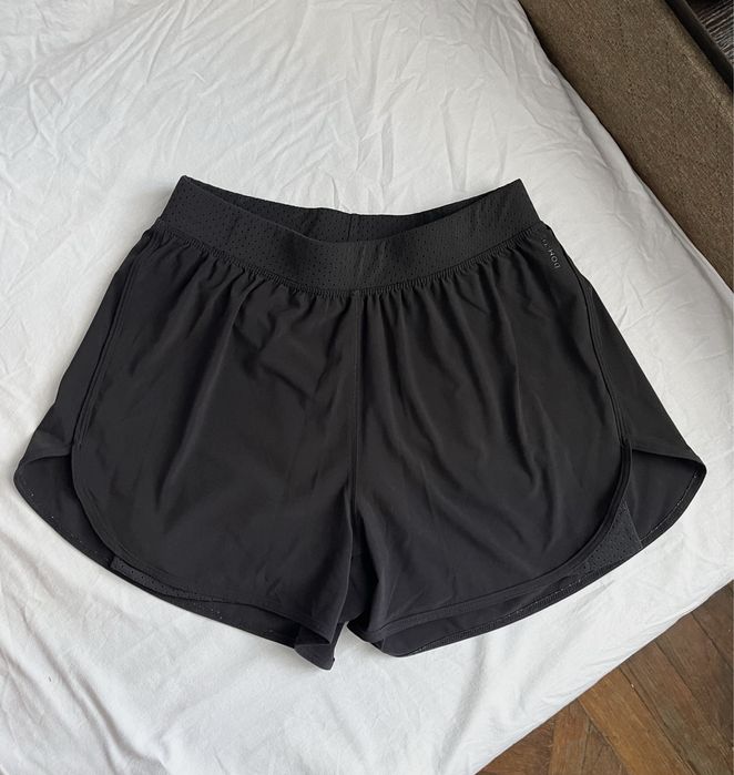 жіночі шорти для фітнесу Domyos