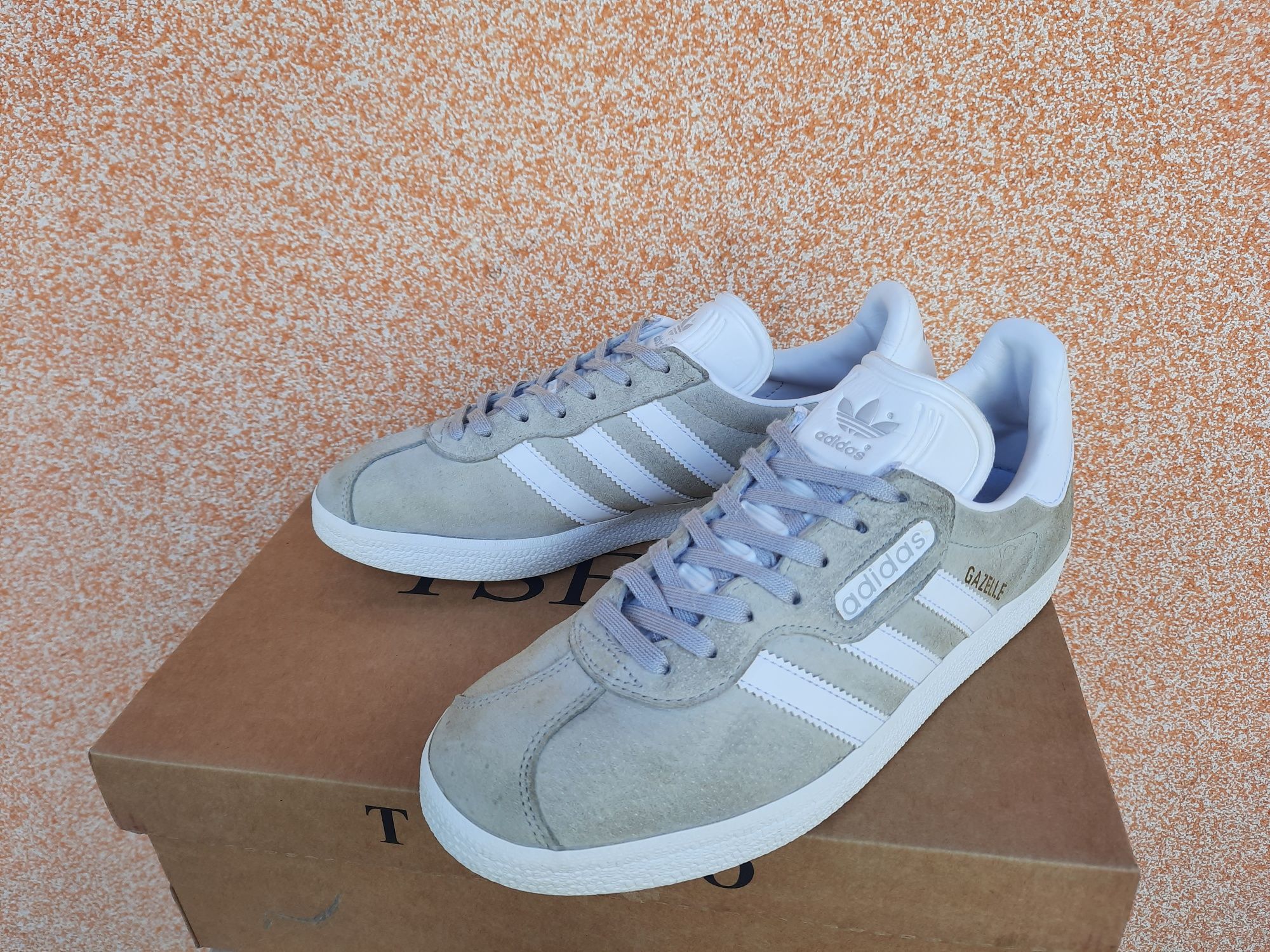 adidas Originals Gazelle Super Essential CQ2793 42 1 300 Olx
