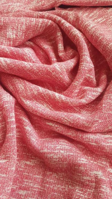 Продаю залишки тканин, різний тип та розмір. Дивись опис.