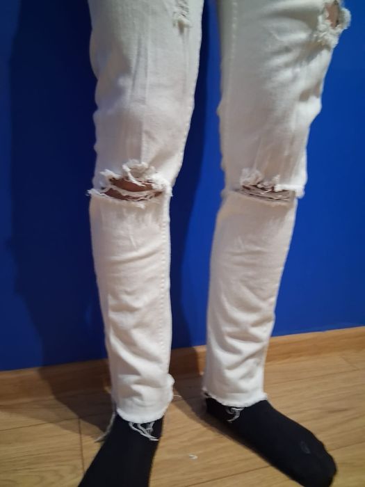 Jeansy Jack&Jones r. S białe
